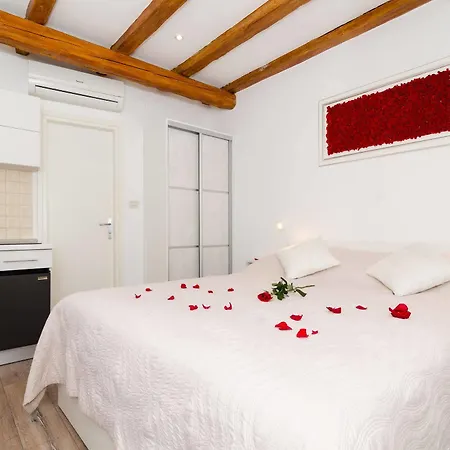 Apartment Raic *
