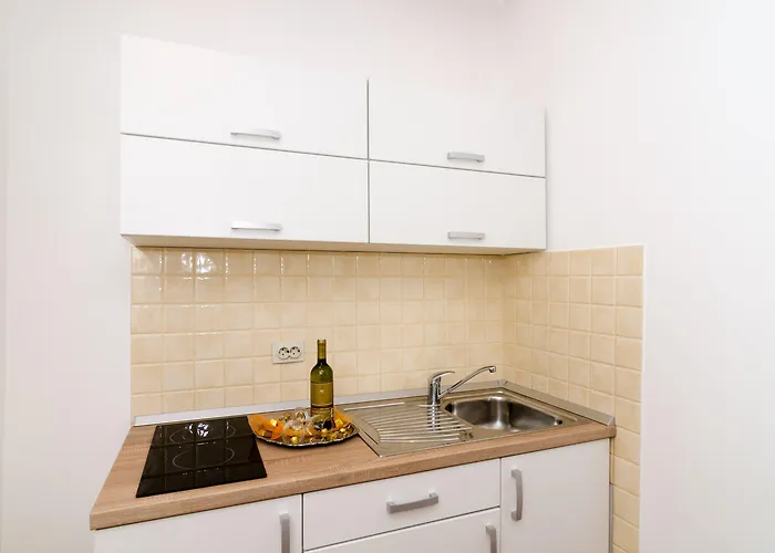 Апартаменты Raic *