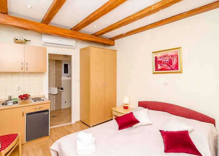 Raic Апартаменты *