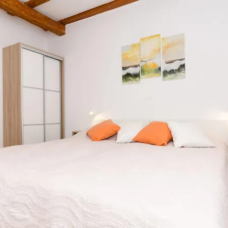 Raic Apartman